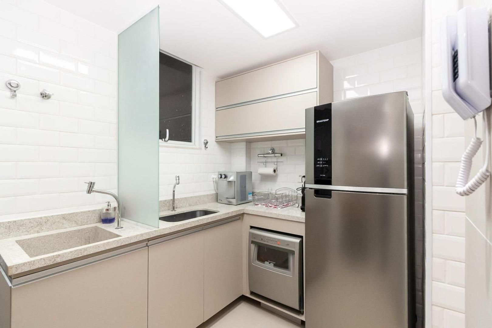 Apartamento Decorado A 350m Da | Sf 159/102 *