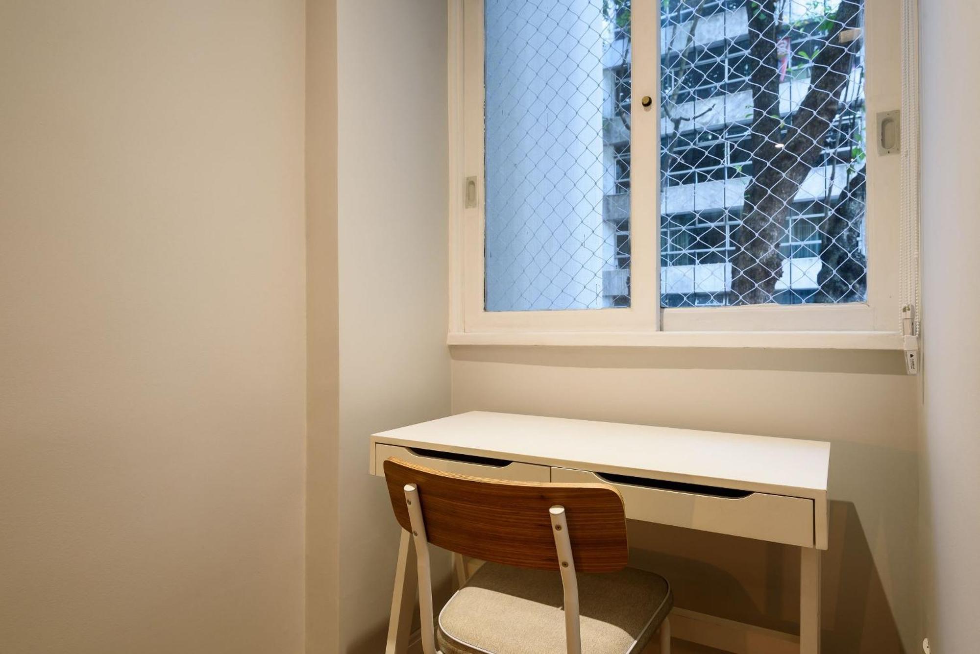 Apartamento Decorado A 350m Da | Sf 159/102
