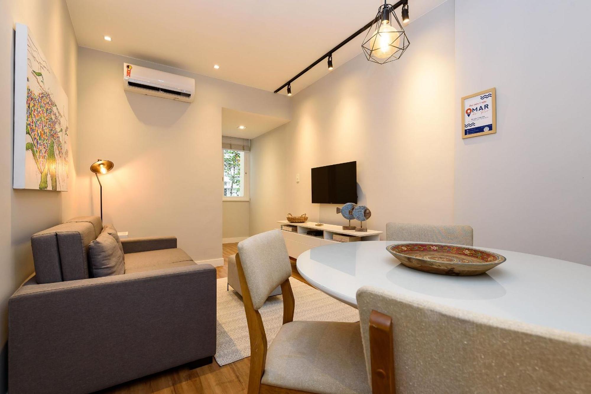 Apartamento Decorado A 350m Da | Sf 159/102